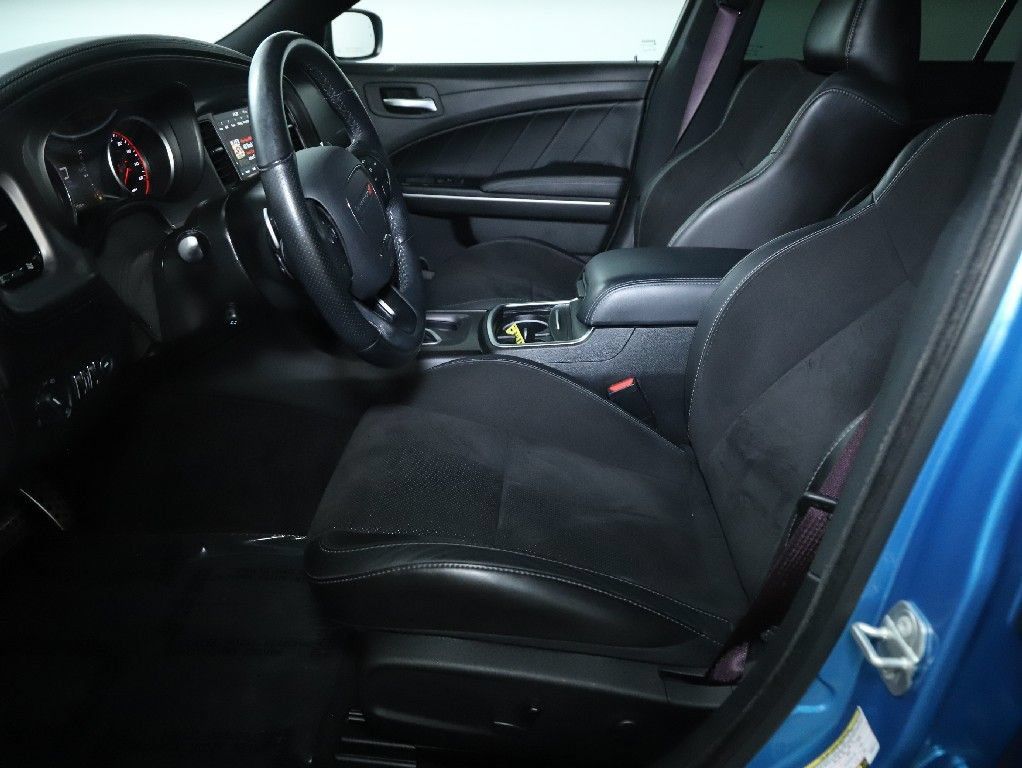 Used 2023 Dodge Charger R/T w/ Plus Group RWD image 18
