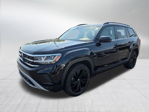Used 2022 Volkswagen Atlas SE AWD/4WD image 1