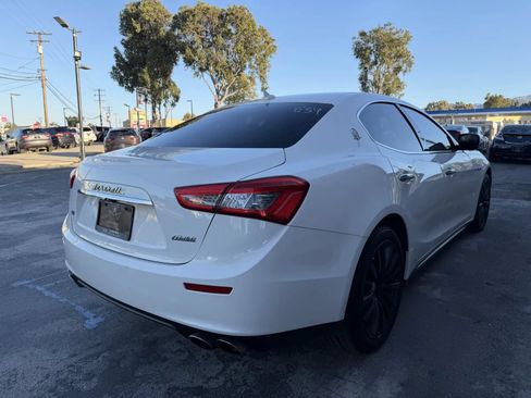 Used 2016 Maserati Ghibli RWD image 5