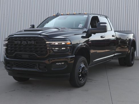 New 2026 RAM 3500 Limited AWD/4WD image 12