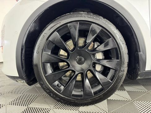 Used 2020 Tesla Model Y Long Range AWD/4WD image 43