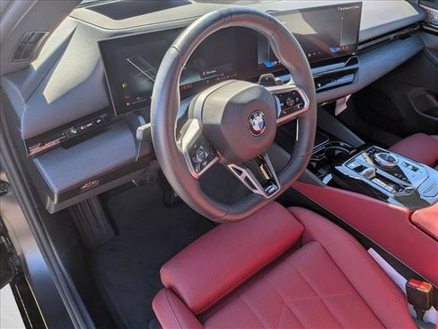 Used 2026 BMW 530i w/ M Sport Package image 10