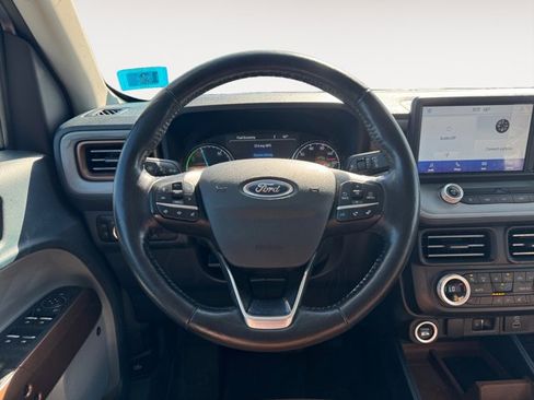 Used 2022 Ford Maverick Lariat w/ Lariat Luxury Package FWD image 12