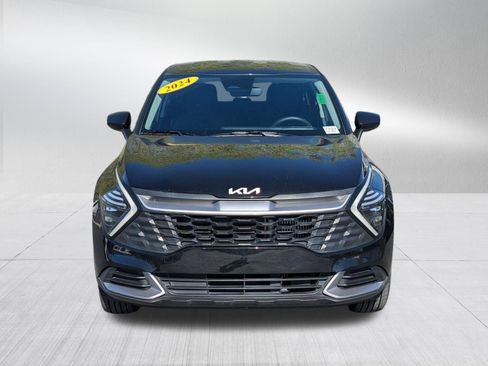 Used 2024 Kia Sportage LX image 9