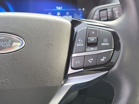 Used 2023 Ford Explorer Platinum w/ Technology Package image 46