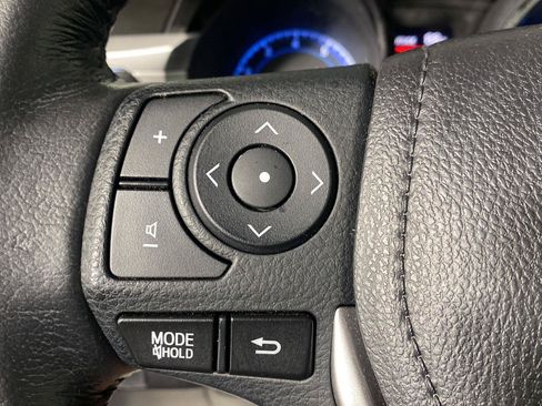 Used 2016 Toyota Corolla S Premium FWD image 21