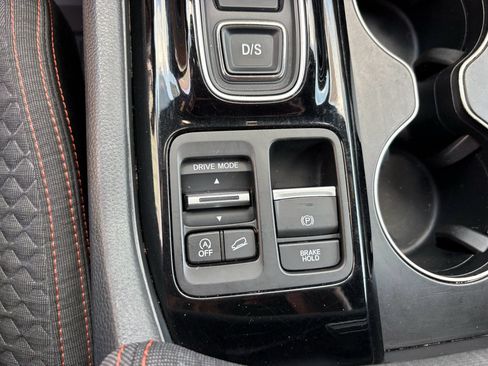 Certified 2024 Honda Pilot Sport image 22