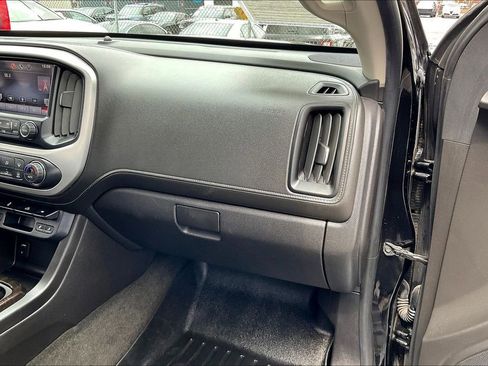 Used 2015 GMC Canyon SLT AWD/4WD image 14