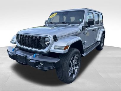 Used 2024 Jeep Wrangler Unlimited w/ Convenience Group