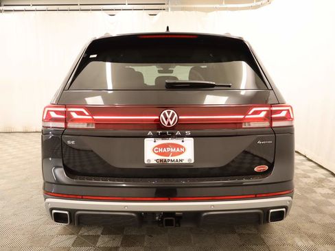 New 2026 Volkswagen Atlas Peak Edition AWD/4WD image 5