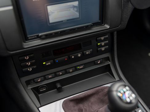 Used 2001 BMW M3 Coupe image 34