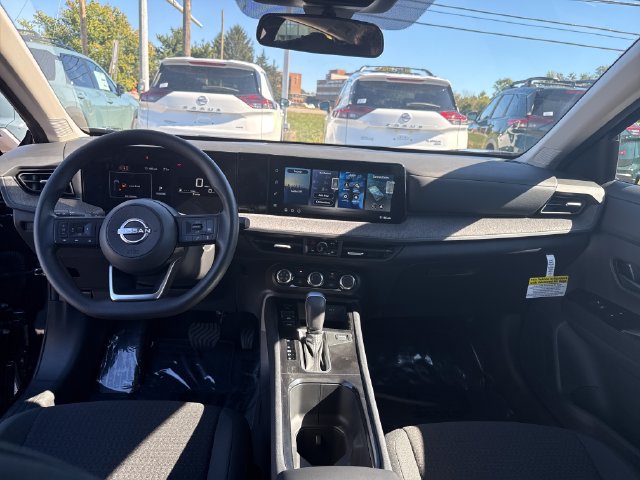 New 2027 Nissan Kicks S FWD image 15