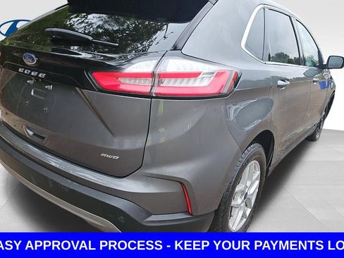 Used 2023 Ford Edge SEL image 3