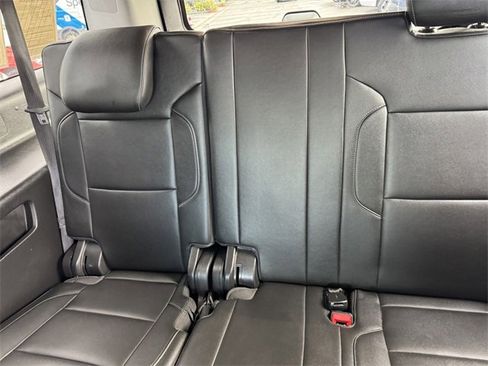 Certified 2018 Chevrolet Suburban LT image 10