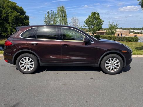 Used 2014 Porsche Cayenne AWD/4WD image 34