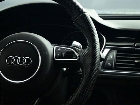 Used 2016 Audi RS 7 Prestige image 13