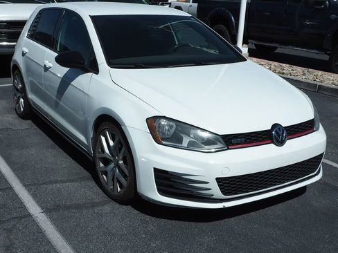 Used 2015 Volkswagen Golf 4-Door image 1