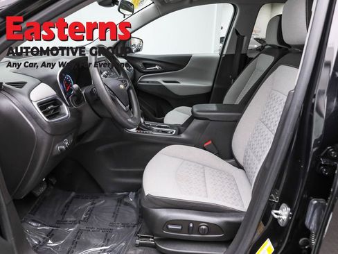 Used 2023 Chevrolet Equinox LT image 14