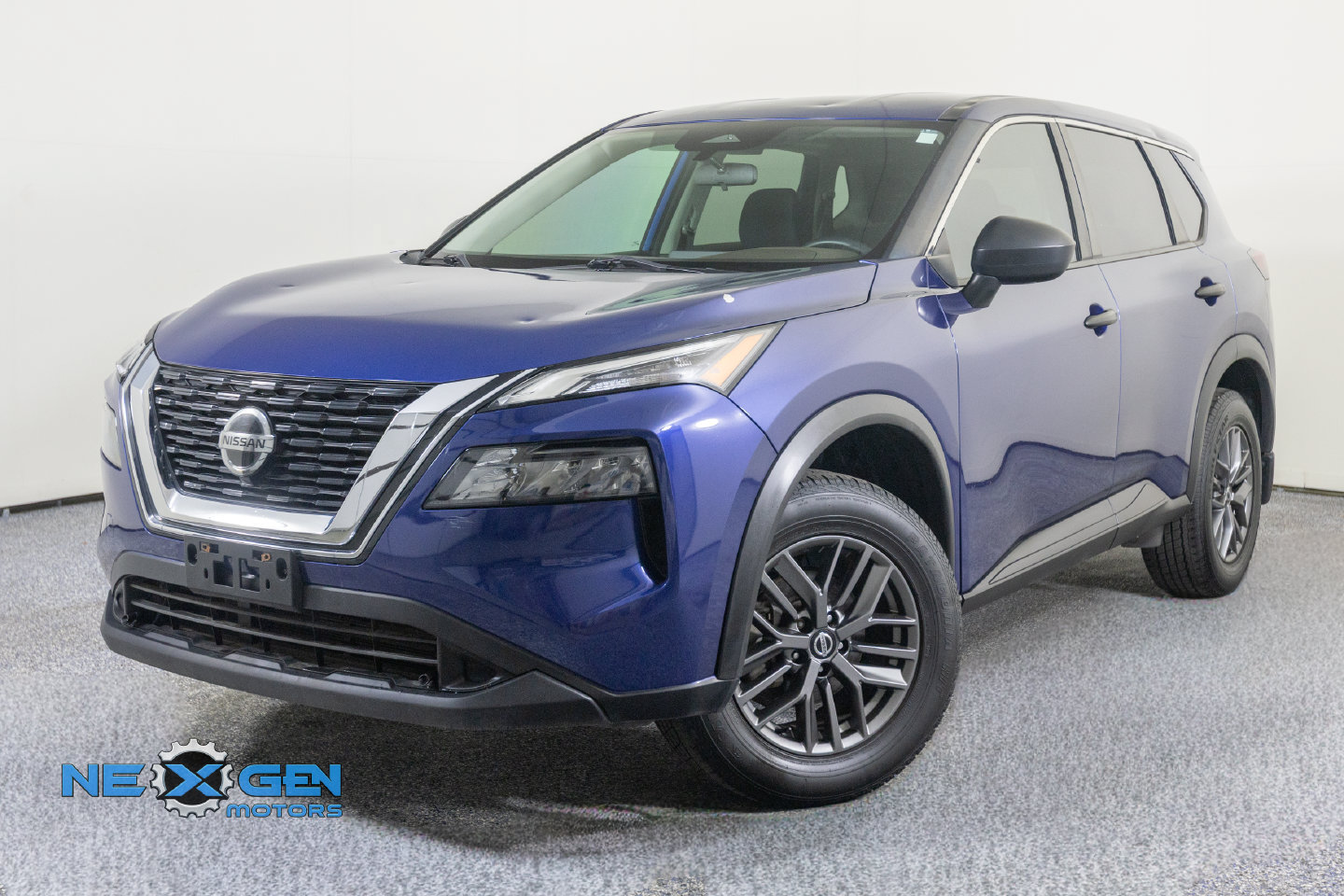 Used 2021 Nissan Rogue S AWD/4WD image 10
