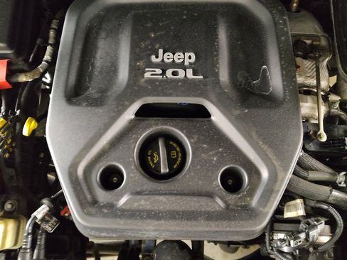 Used 2020 Jeep Wrangler Unlimited Sport S image 30