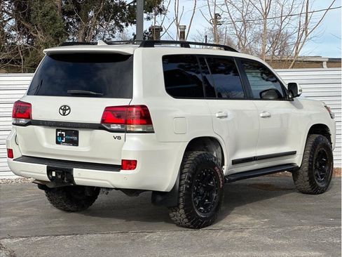 Used 2016 Toyota Land Cruiser 4WD - OME Lift + Modified - No image 10
