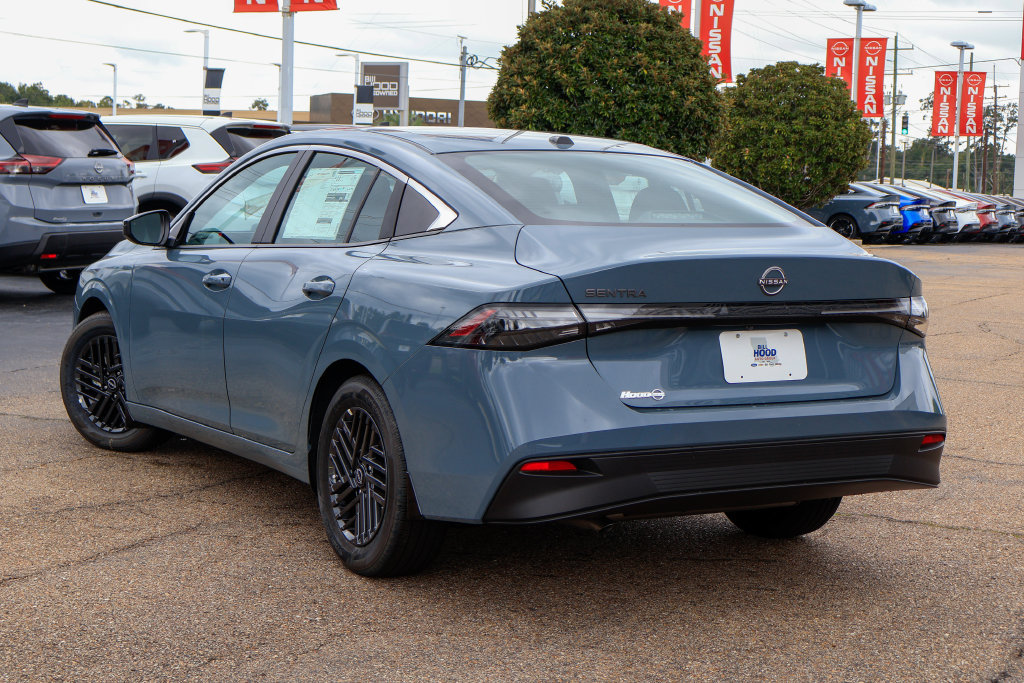 New 2027 Nissan Sentra SV FWD image 2