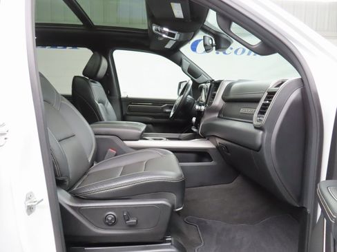 Used 2020 RAM 1500 Sport w/ Leather & Sound Group image 27