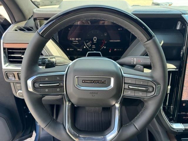 New 2026 GMC Yukon Denali w/ Advanced Technology Package AWD/4WD image 19