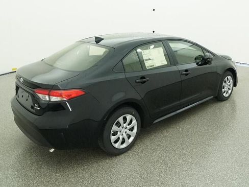 New 2026 Toyota Corolla LE image 9