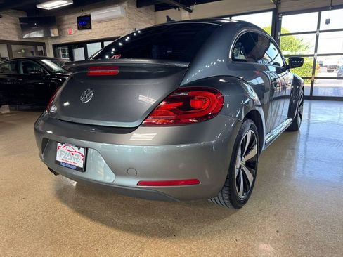 Used 2012 Volkswagen Beetle 2.5 FWD image 7
