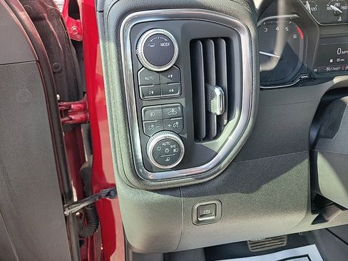 Used 2020 GMC Sierra 1500 SLT w/ X31 Off-Road Package image 7