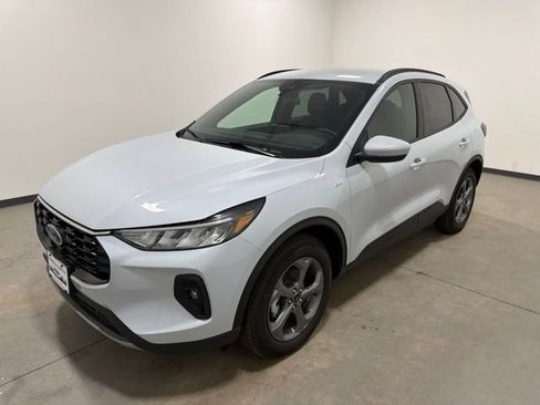 New 2026 Ford Escape ST-Line Select w/ Class II Trailer Tow Package AWD/4WD image 7
