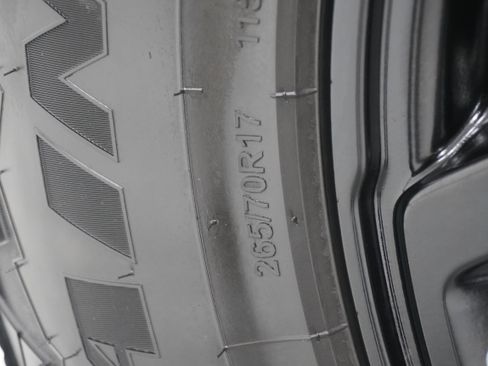 Used 2021 Jeep Gladiator Sport image 26