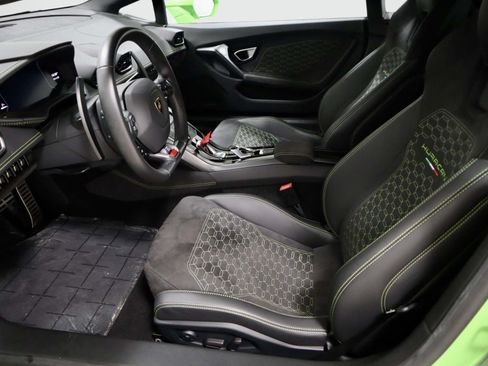 Used 2018 Lamborghini Huracan LP 580-2 RWD image 18