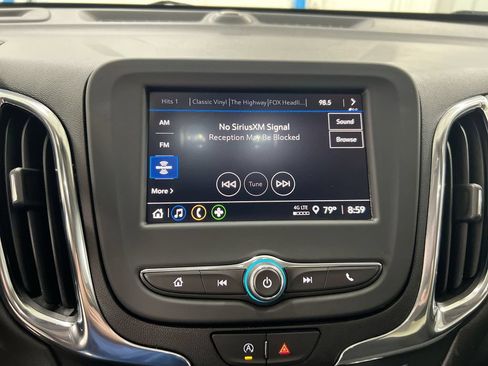 Used 2023 Chevrolet Equinox LT FWD image 14