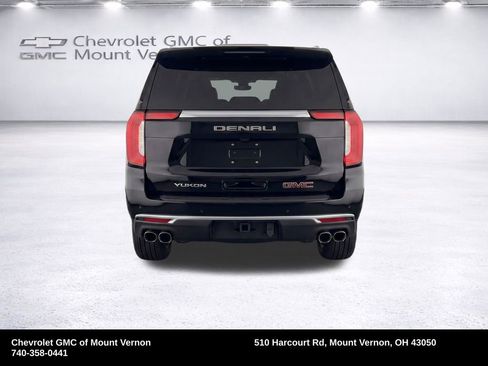 Used 2025 GMC Yukon Denali AWD/4WD image 8