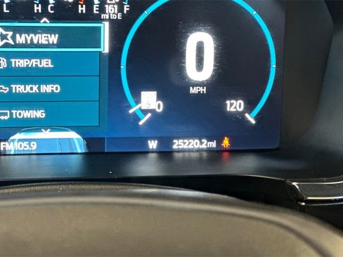 Used 2023 Ford F150 Lariat w/ Trailer Tow Package image 29