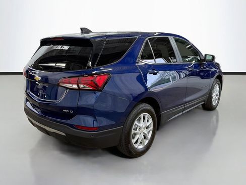 Used 2023 Chevrolet Equinox LT w/ Driver Convenience Package AWD/4WD image 10