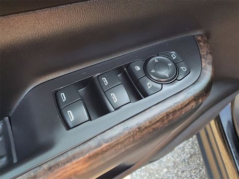 Used 2020 GMC Acadia Denali image 10