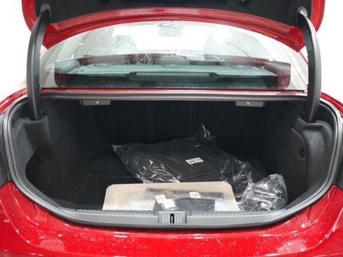 New 2025 Alfa Romeo Giulia AWD w/ Driving Assist Package image 32