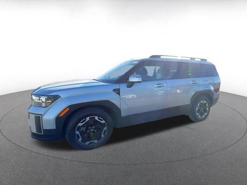 Used 2025 Hyundai Santa Fe SEL image 8