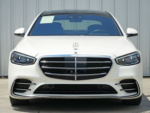 Used 2023 Mercedes-Benz S 500 4MATIC w/ AMG Line image 7