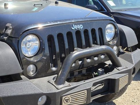 Used 2015 Jeep Wrangler Unlimited Sport w/ Quick Order Package 24S AWD/4WD image 5