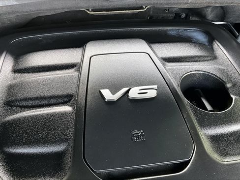 Used 2018 Jeep Grand Cherokee Limited AWD/4WD image 33