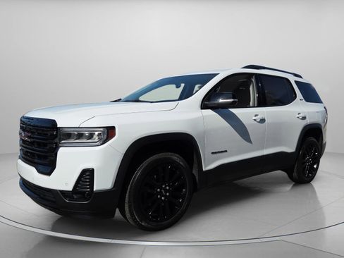 Used 2023 GMC Acadia SLT w/ Elevation Edition image 2