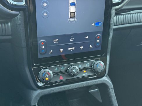 Used 2025 Ford Ranger XLT w/ Equipment Group 301A High image 16