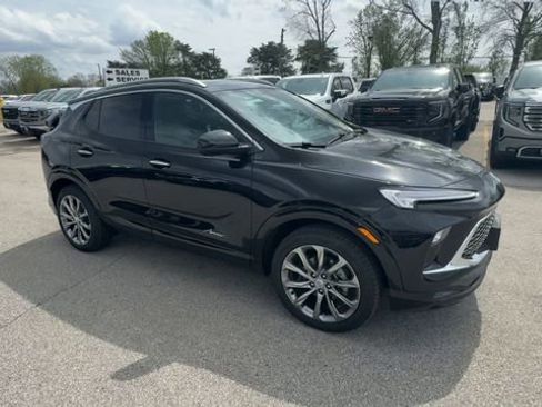 New 2026 Buick Encore GX Avenir w/ Avenir Technology Package AWD/4WD image 2