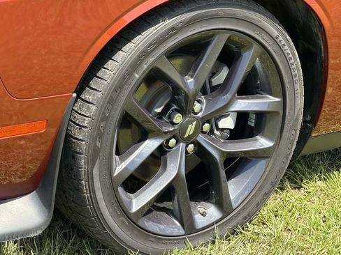 Used 2023 Dodge Challenger R/T w/ Blacktop Package RWD image 17
