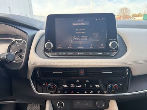 Used 2021 Nissan Rogue SL image 18