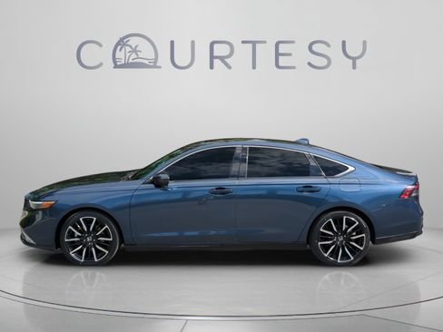 Certified 2024 Honda Accord Touring image 4